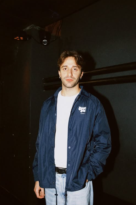 1.3.Coach Jacket ''Dari Hati''